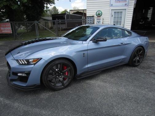 2022 Ford Shelby GT500 Base