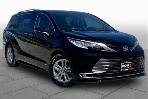 2021 Toyota Sienna Limited 7-Passenger