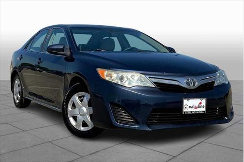 2014 Toyota Camry LE