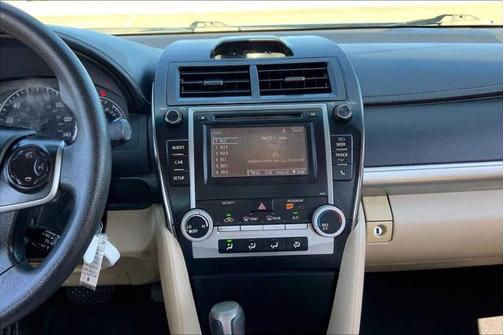 2014 Toyota Camry LE