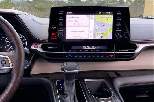 2022 Toyota Sienna Platinum