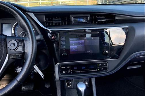 2018 Toyota Corolla SE