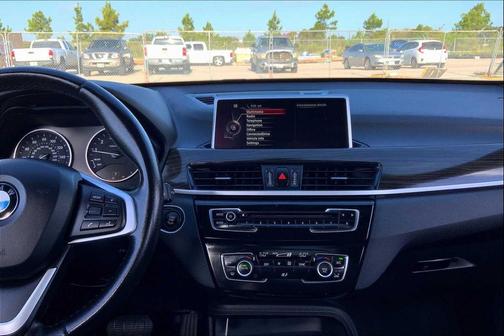2017 BMW X1 sDrive28i