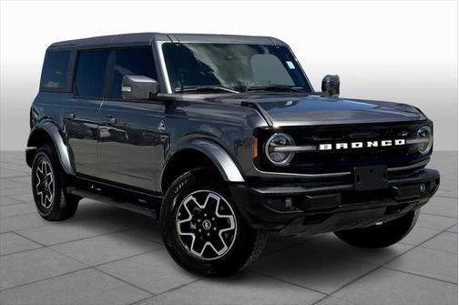 2024 Ford Bronco Outer Banks