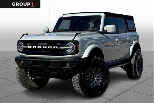 2022 Ford Bronco Outer Banks