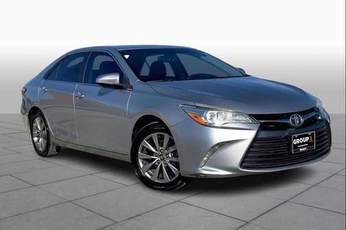 2016 Toyota Camry XLE