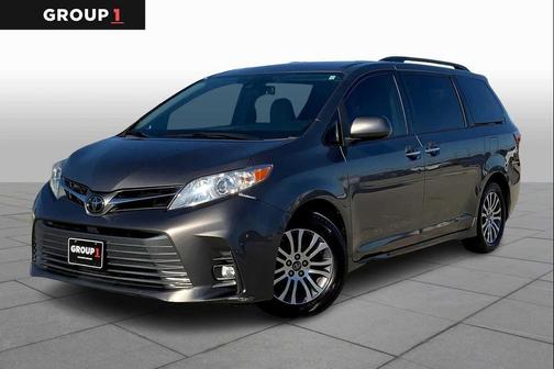 2018 Toyota Sienna XLE Premium