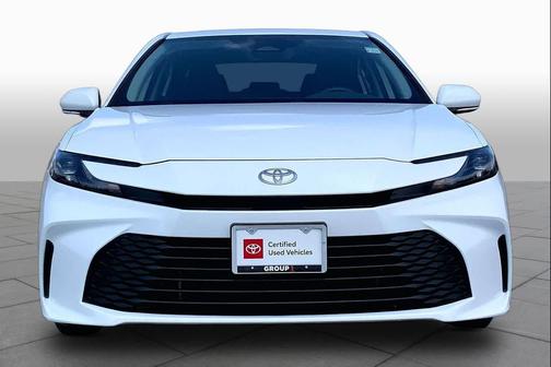 Ice Cap 2026 Toyota Camry LE