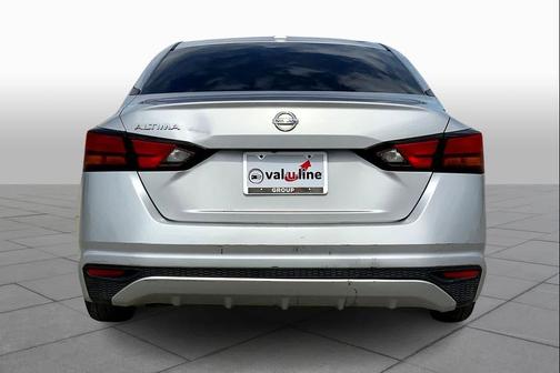 2020 Nissan Altima S FWD