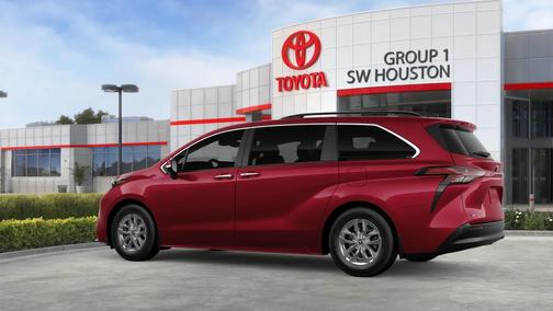 2026 Toyota Sienna XLE