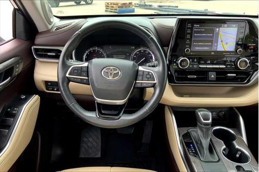 2022 Toyota Highlander Limited