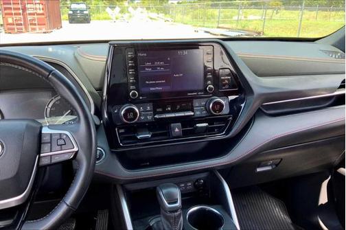 2022 Toyota Highlander XSE