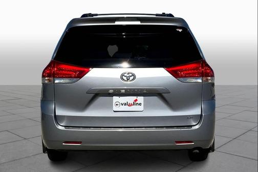 2013 Toyota Sienna LE