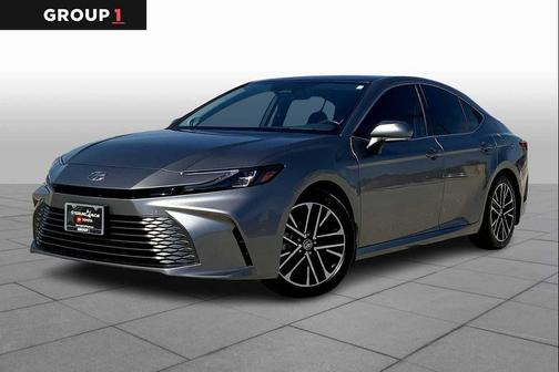 2025 Toyota Camry XLE
