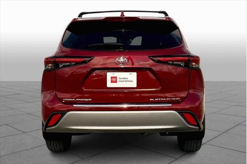 2025 Toyota Highlander Platinum