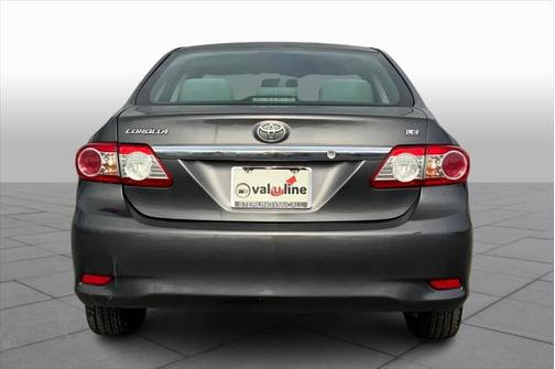 2013 Toyota Corolla LE