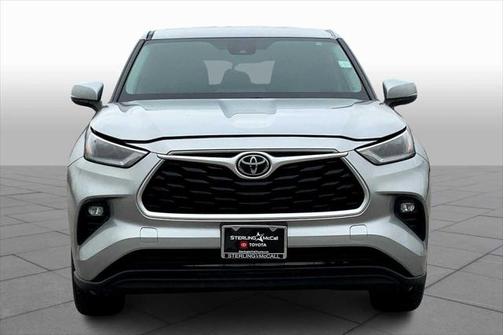 2021 Toyota Highlander LE
