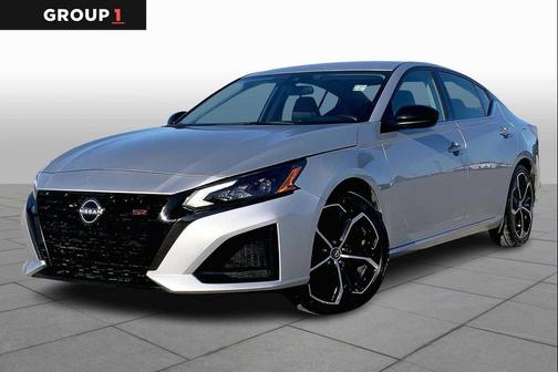 2024 Nissan Altima SR FWD