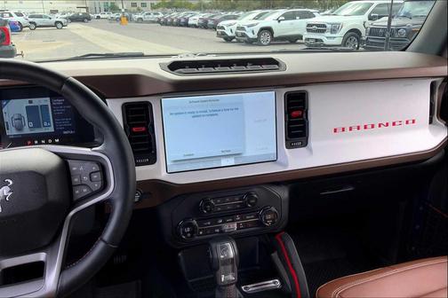 2024 Ford Bronco Heritage Limited Edition