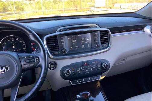 2018 Kia Sorento EX