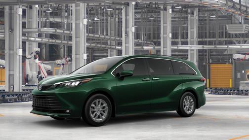 2025 Toyota Sienna XLE