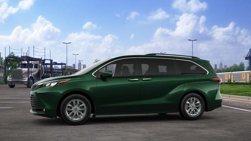 2025 Toyota Sienna XLE