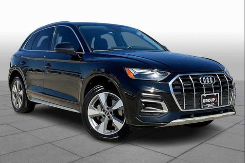 2023 Audi Q5 40 Premium Plus