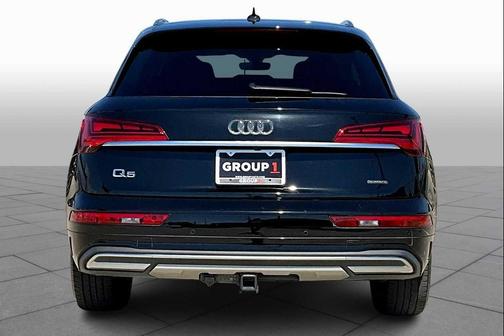 2023 Audi Q5 40 Premium Plus