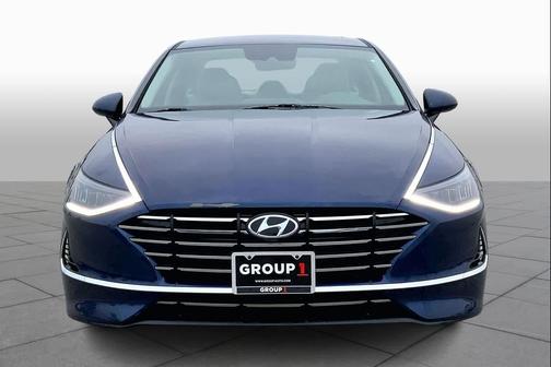 2022 Hyundai SONATA SE