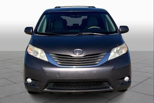 2013 Toyota Sienna XLE