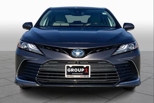 2024 Toyota Camry Hybrid XLE