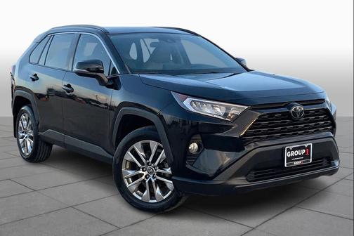 2021 Toyota RAV4 XLE Premium