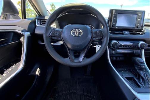 Super White 2020 Toyota RAV4 LE