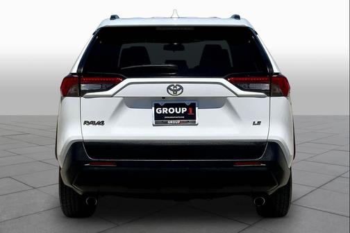 Super White 2020 Toyota RAV4 LE