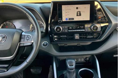 2024 Toyota Highlander XSE