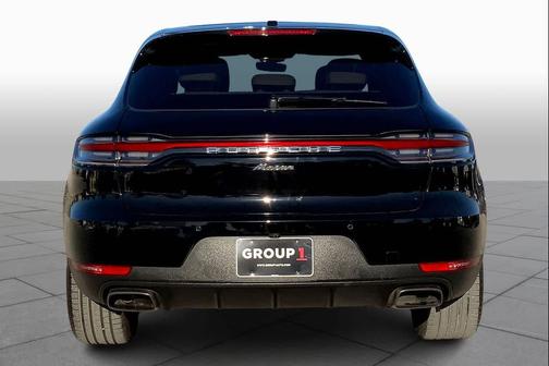 2021 Porsche Macan AWD