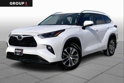 2024 Toyota Highlander XLE