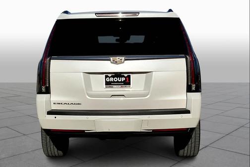 2018 Cadillac Escalade Luxury