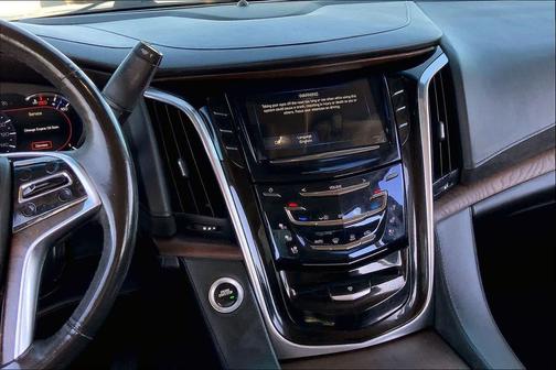 2018 Cadillac Escalade Luxury