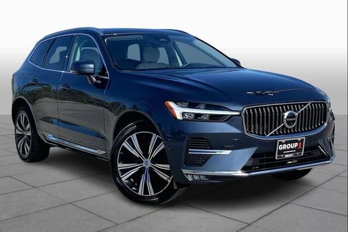 2022 Volvo XC60 B5 Inscription