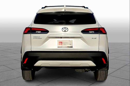 2024 Toyota Corolla Cross XLE