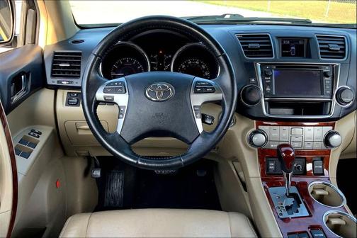 2013 Toyota Highlander Limited