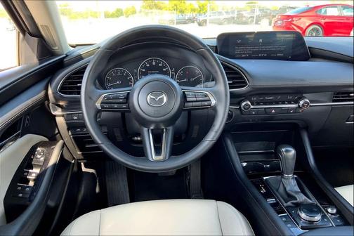 2025 Mazda Mazda3 FWD w/Preferred Package