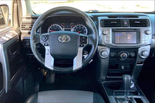 2016 Toyota 4Runner SR5 Premium