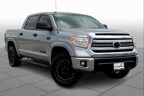 2017 Toyota Tundra SR5
