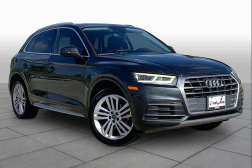 Manhattan Gray Metallic 2018 Audi Q5 Premium Plus