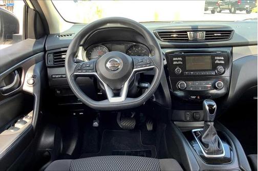 2017 Nissan Rogue Sport S