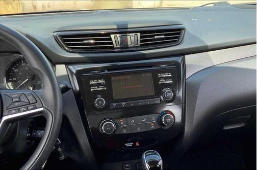 2017 Nissan Rogue Sport S
