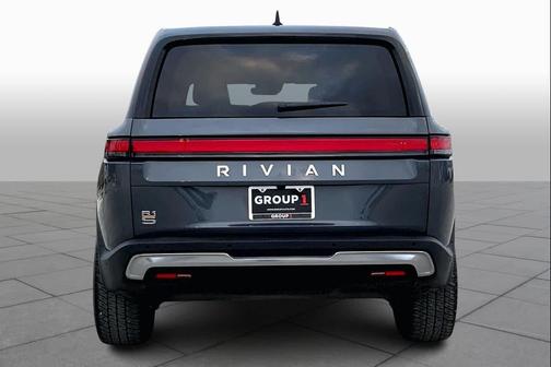 2023 Rivian R1S Adventure