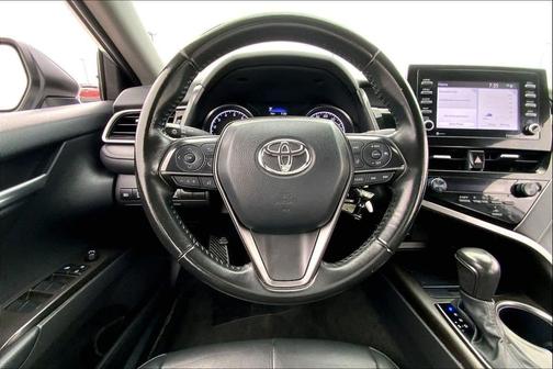 Celestial Silver Metallic 2024 Toyota Camry SE